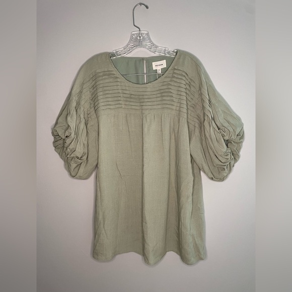 heyson Tops - Heyson Women's NWT Sage Green Short Sleeve Blouse Pleated Shirt Puff Sleeve Top